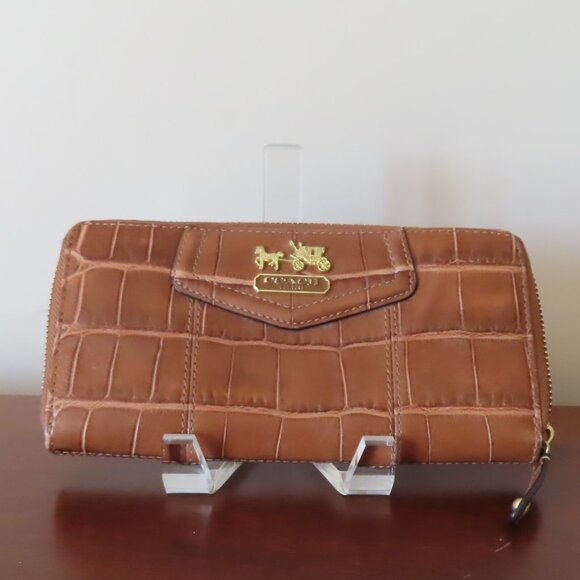 COACH Madison Accordion Zip Wallet Crocodile Embossed Leather Toffee EUC 44412 - Picture 1 of 7